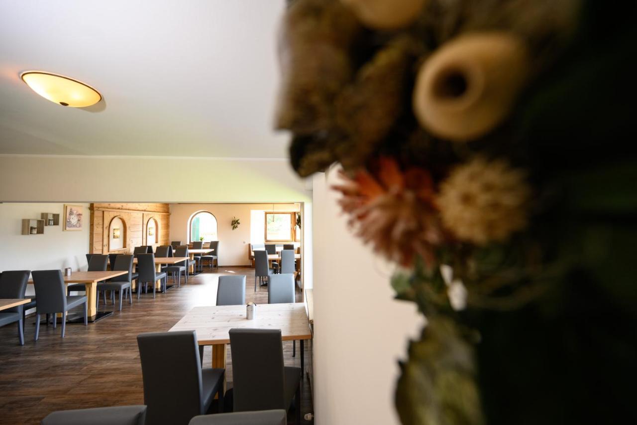 Sonnenburg Hotel Ehrwald Bagian luar foto