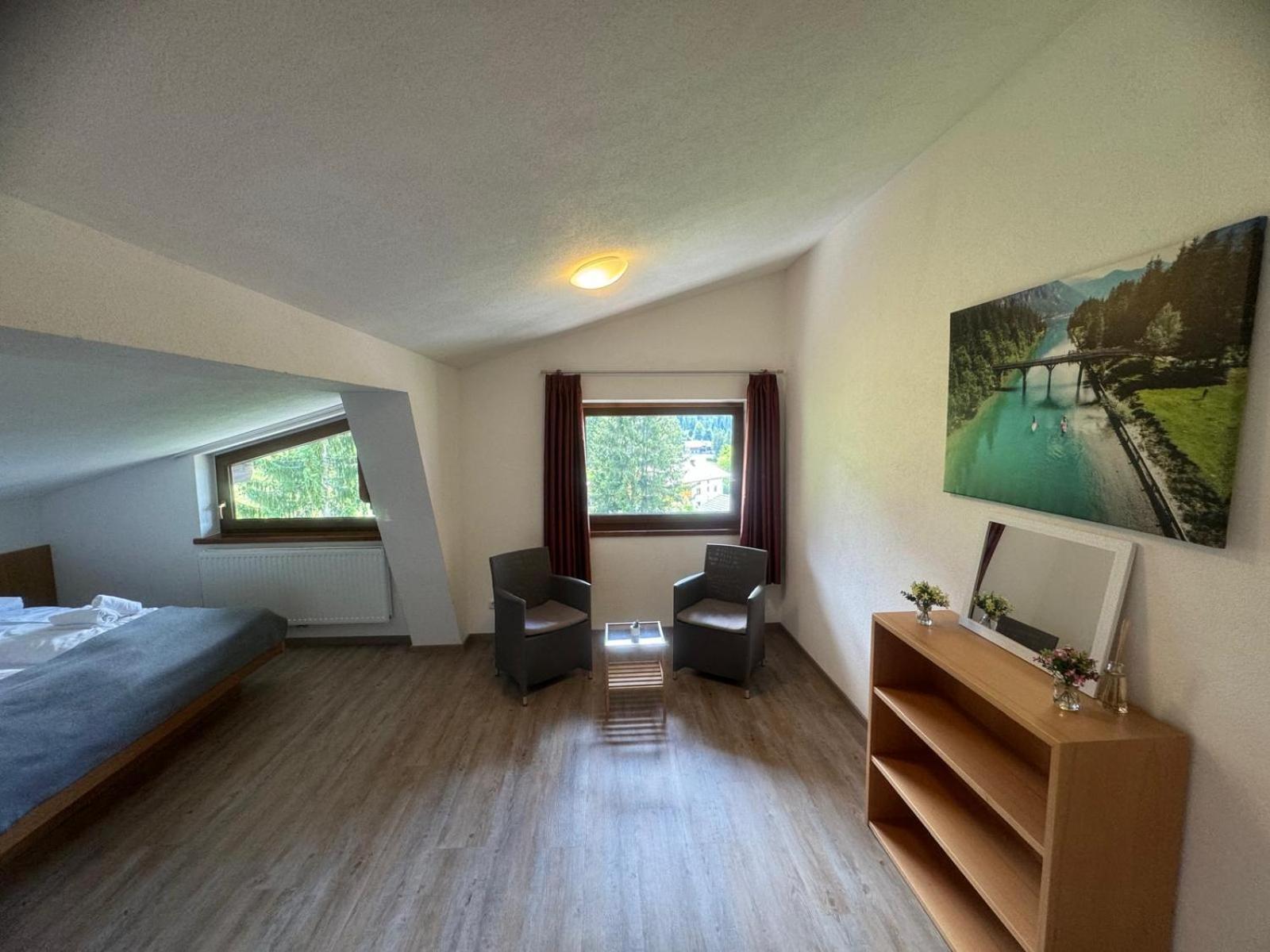 Sonnenburg Hotel Ehrwald Bagian luar foto