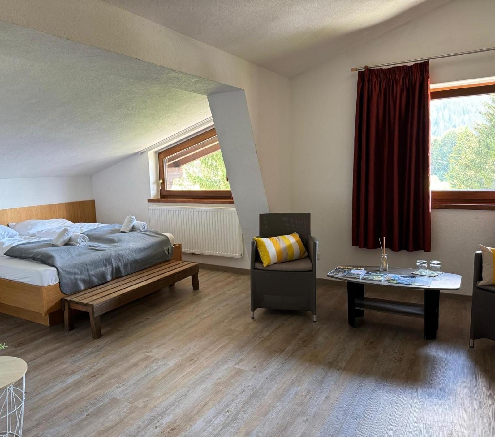 Sonnenburg Hotel Ehrwald Bagian luar foto
